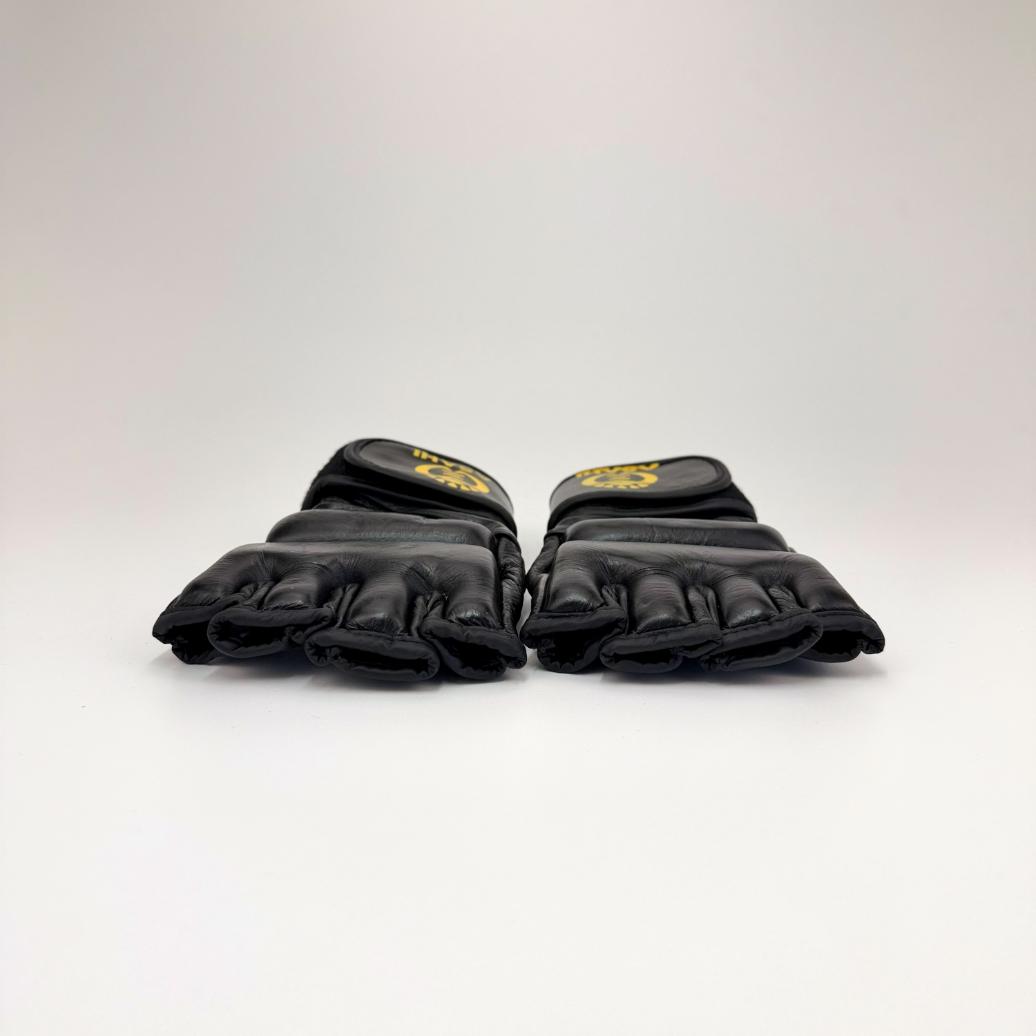 Asahi Leather 4oz MMA Fight