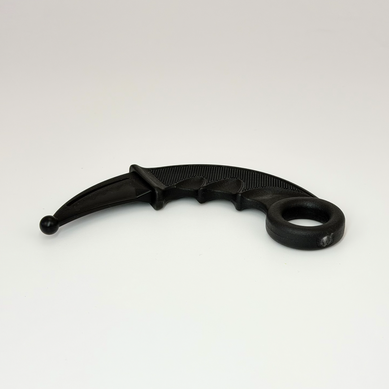 Karambit knife